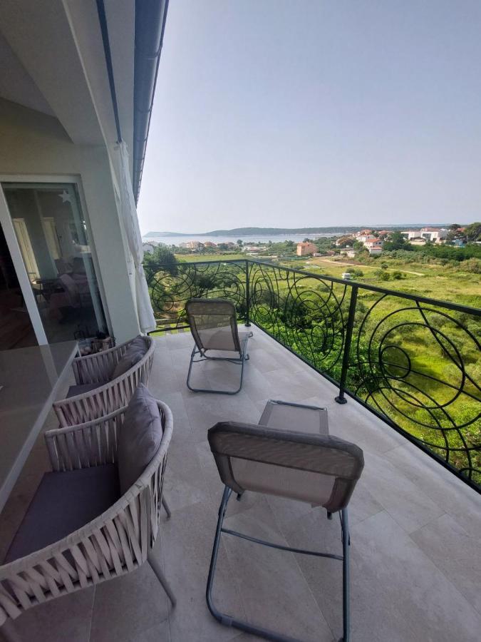 Apartment Mia 2 Banjol Екстер'єр фото